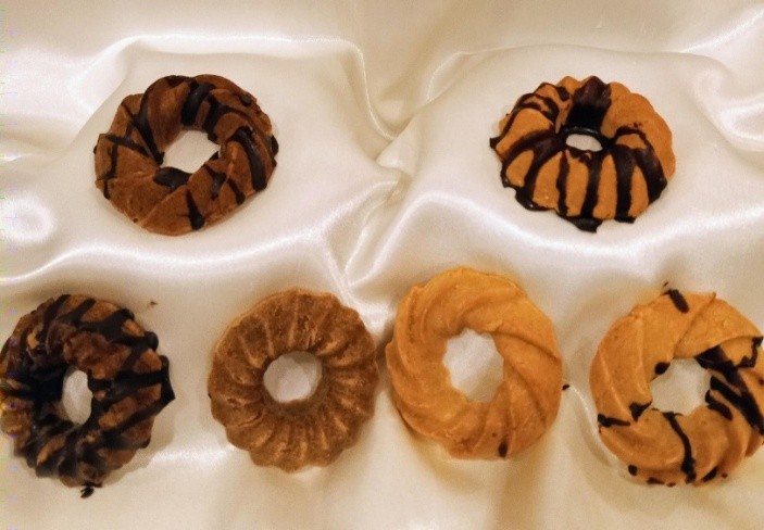 FetchâandâFrosted
